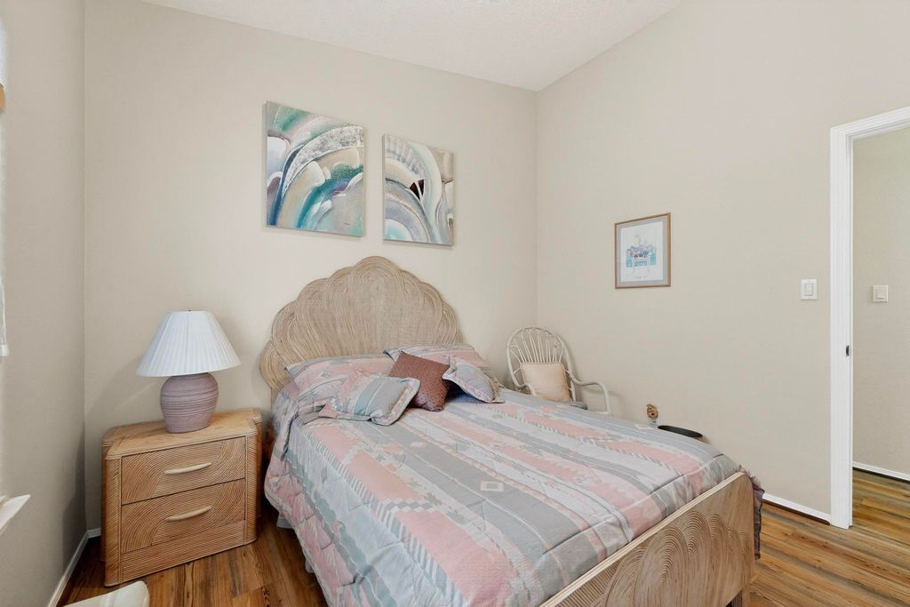 Image 20 of property listing at 7104 Boxwood Avenue NE, Albuquerque, NM 87113