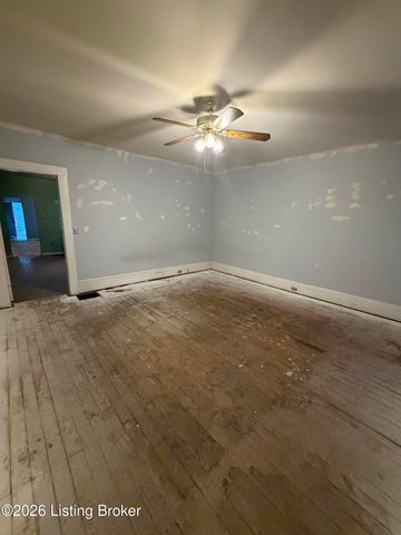 1120 Lydia St, Louisville, KY 40217