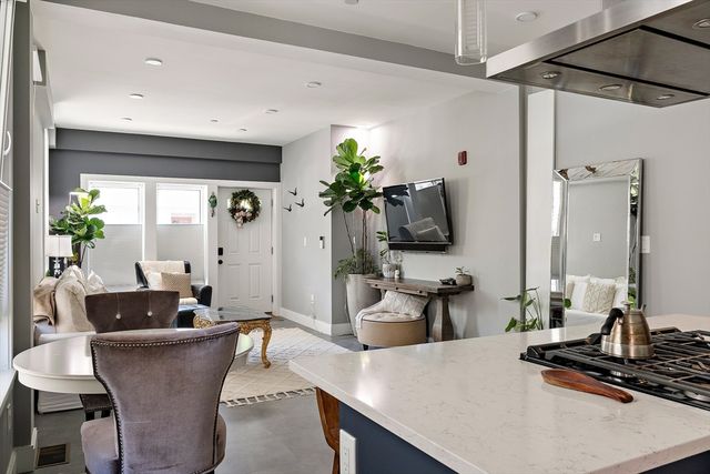 47 Morris St 1, Boston, MA 02128