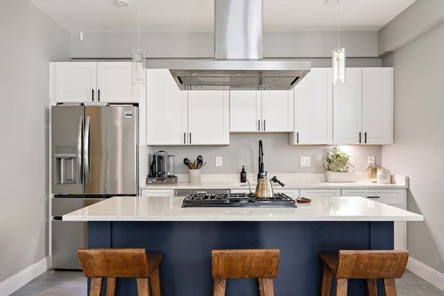 47 Morris St 1, Boston, MA 02128