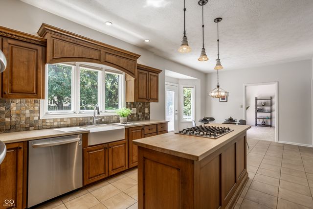 12973 Harrison Drive, Carmel, IN 46033