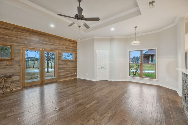 1714 Bent Tree Court, Granbury, TX 76049