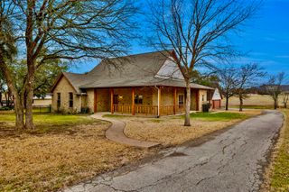 1714 Bent Tree Court, Granbury, TX 76049