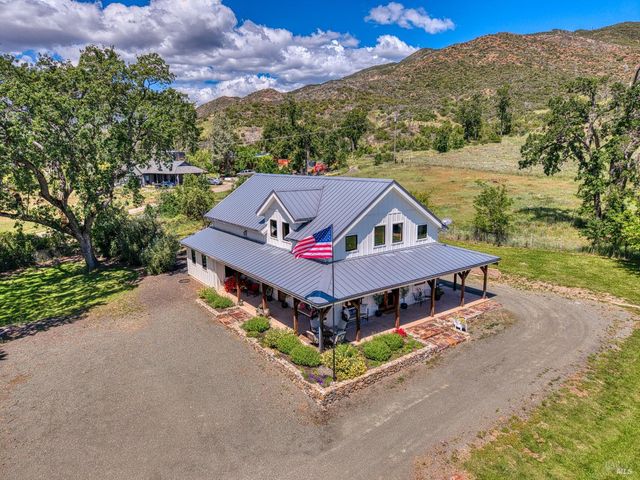 19676 Highway 175, Middletown, CA 95461