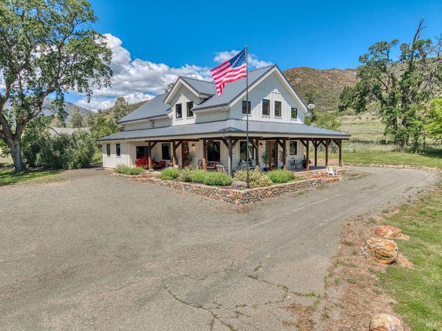 19676 Highway 175, Middletown, CA 95461