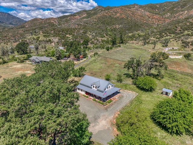19676 Highway 175, Middletown, CA 95461