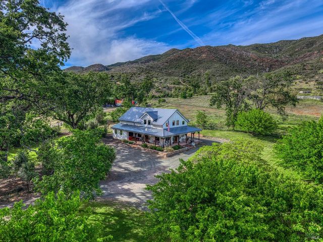 19676 Highway 175, Middletown, CA 95461