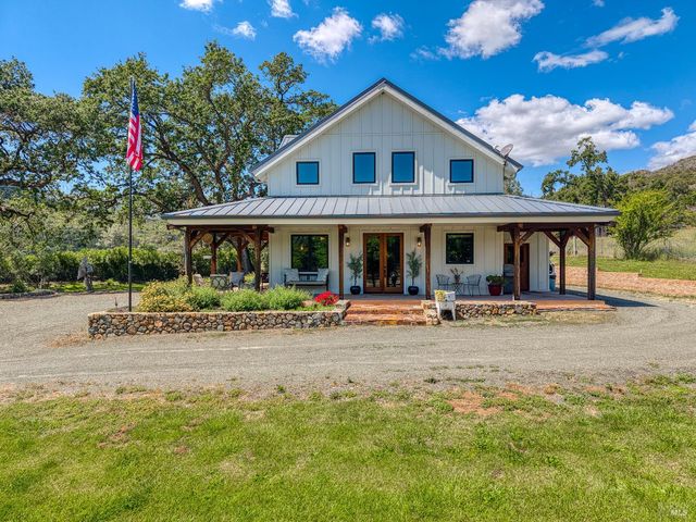 19676 Highway 175, Middletown, CA 95461