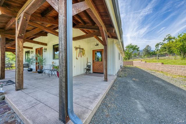 19676 Highway 175, Middletown, CA 95461