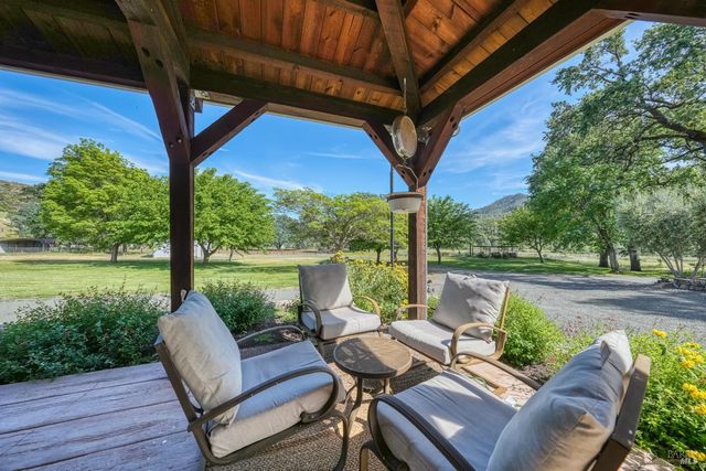 19676 Highway 175, Middletown, CA 95461