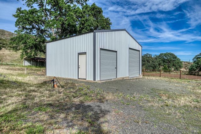 19676 Highway 175, Middletown, CA 95461