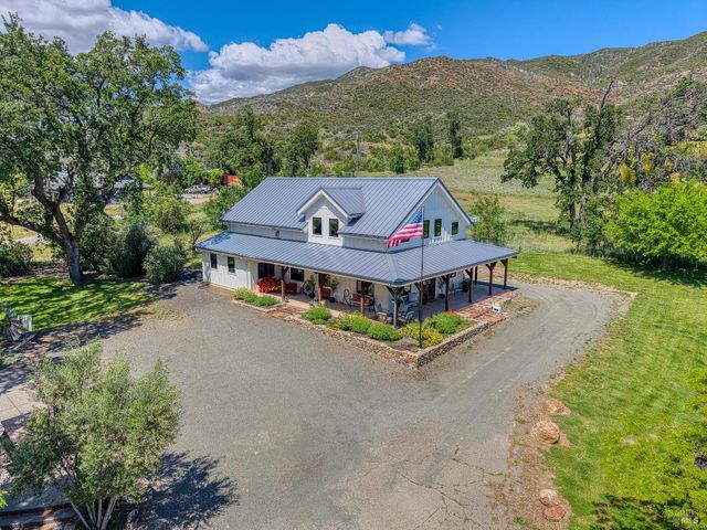 19676 Highway 175, Middletown, CA 95461