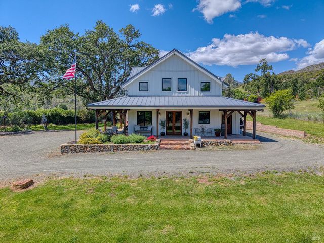 19676 Highway 175, Middletown, CA 95461