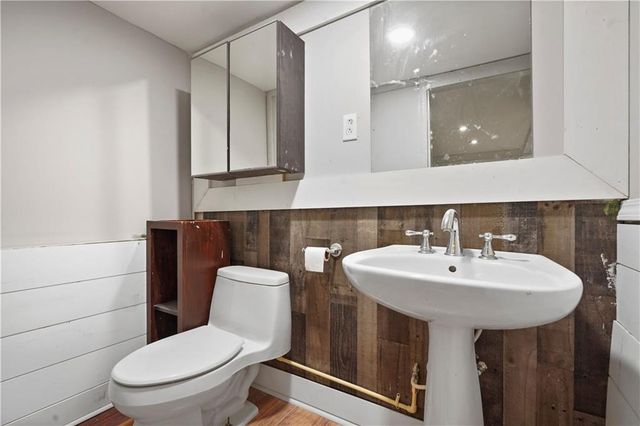 174 Village Dr, Hiram, GA 30141