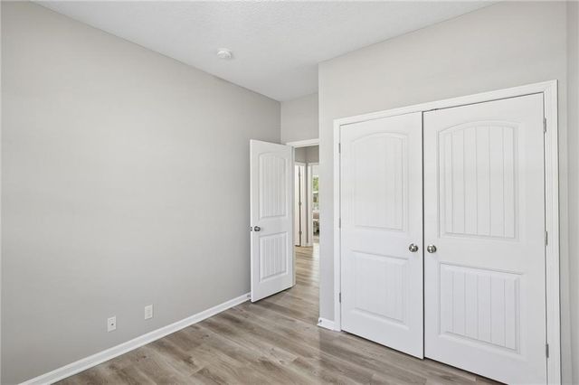 800 NW Pampas Street, Pleasant Hill, MO 64080