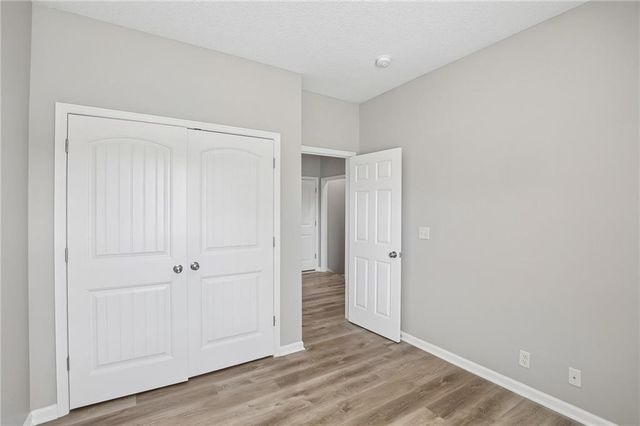 800 NW Pampas Street, Pleasant Hill, MO 64080