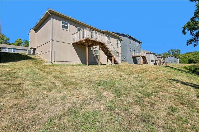 800 NW Pampas Street, Pleasant Hill, MO 64080