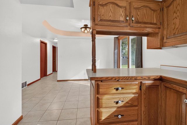 1607 CORMIER ROAD, Green Bay, WI 54313