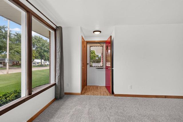 1607 CORMIER ROAD, Green Bay, WI 54313