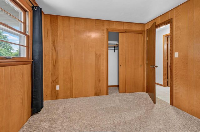 1607 CORMIER ROAD, Green Bay, WI 54313