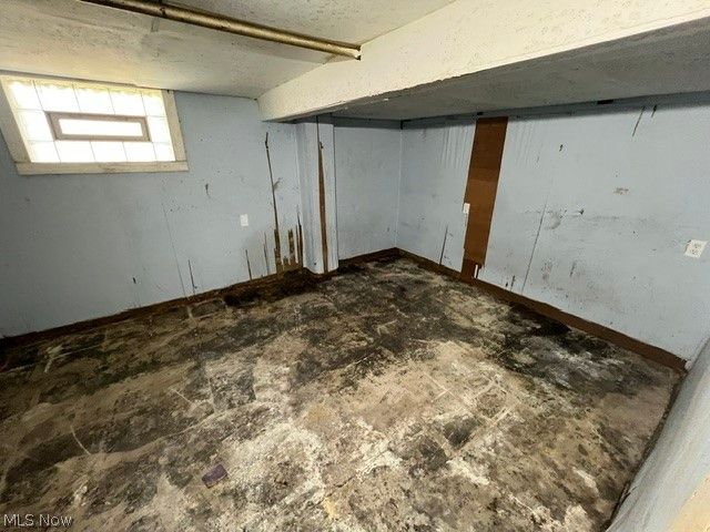 1144 Washington Avenue, Lorain, OH 44052