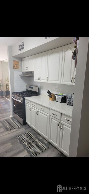 24 Powderhorn Court c, Woodbridge Proper, NJ 07095