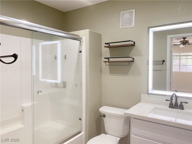 3910 Starfield Lane, Las Vegas, NV 89147