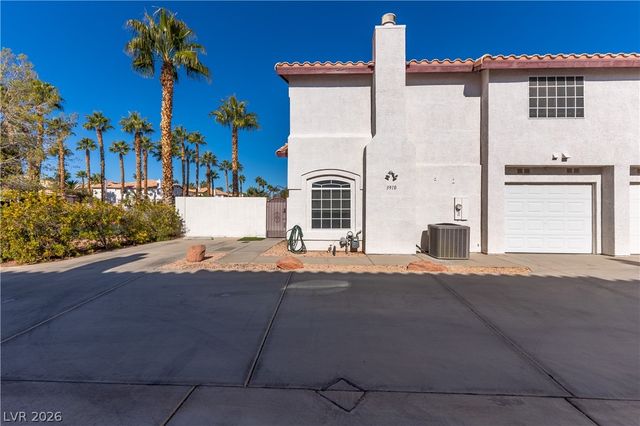 3910 Starfield Lane, Las Vegas, NV 89147