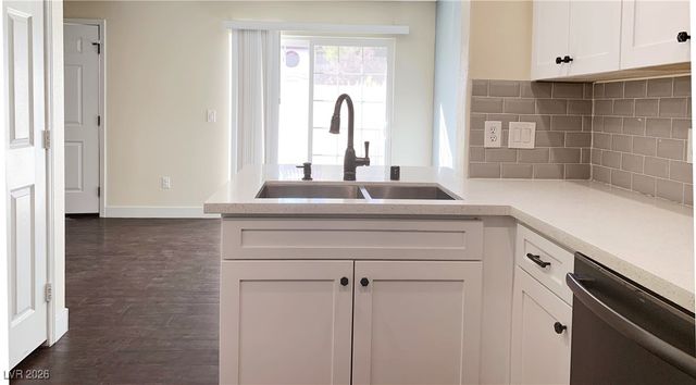 3910 Starfield Lane, Las Vegas, NV 89147