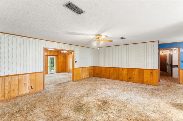791 McCall, Mt Pleasant, TX 75455