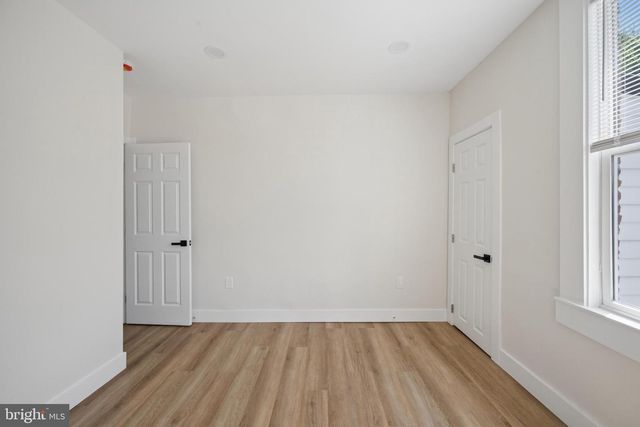 306 LYNDHURST ST, Baltimore, MD 21229