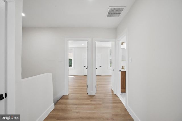 306 LYNDHURST ST, Baltimore, MD 21229