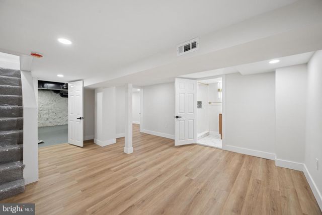 306 LYNDHURST ST, Baltimore, MD 21229