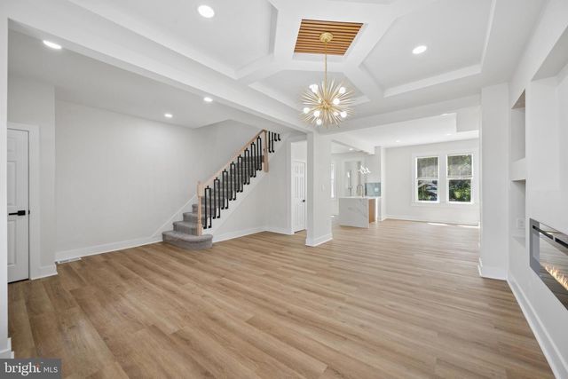 306 LYNDHURST ST, Baltimore, MD 21229