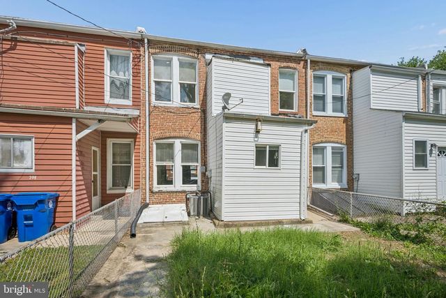 306 LYNDHURST ST, Baltimore, MD 21229