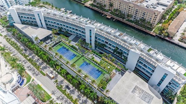 2950 NE 188th St 150, Aventura, FL 33180