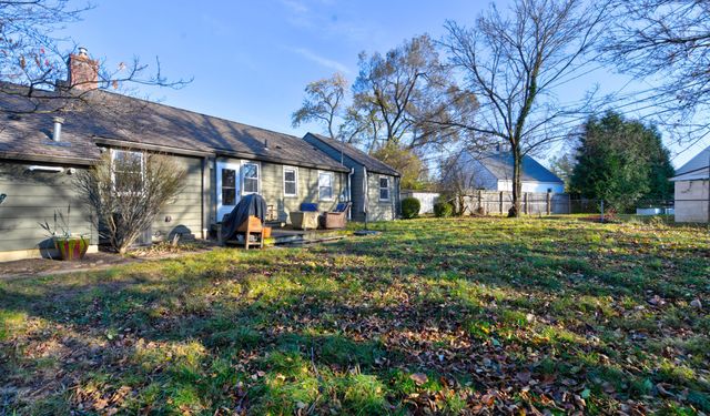 627 S Selby Boulevard, Worthington, OH 43085