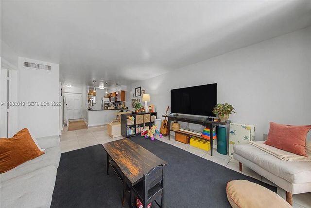 777 NE 62nd St C211, Miami, FL 33138