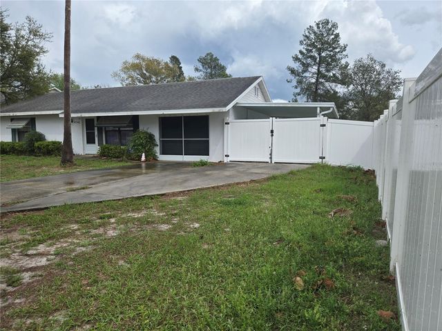 34340 OAK AVENUE, Leesburg, FL 34788