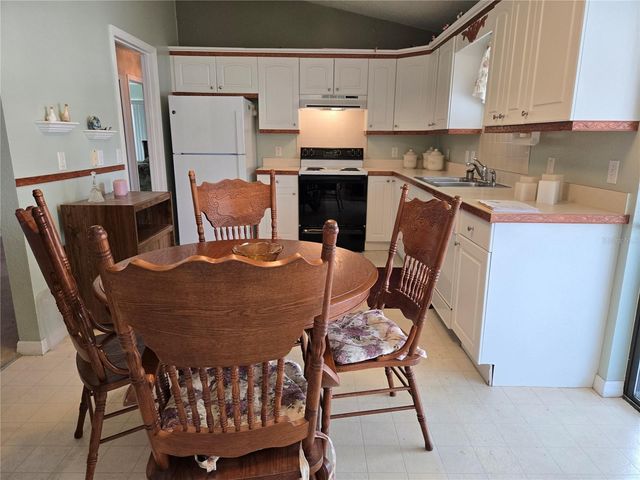 34340 OAK AVENUE, Leesburg, FL 34788