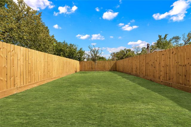 2322 Arroyo Avenue, Dallas, TX 75219