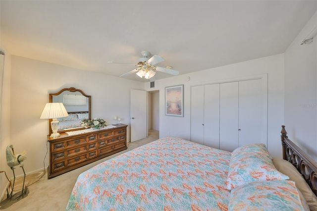 1809 HAVERFORD AVENUE, Sun City Center, FL 33573