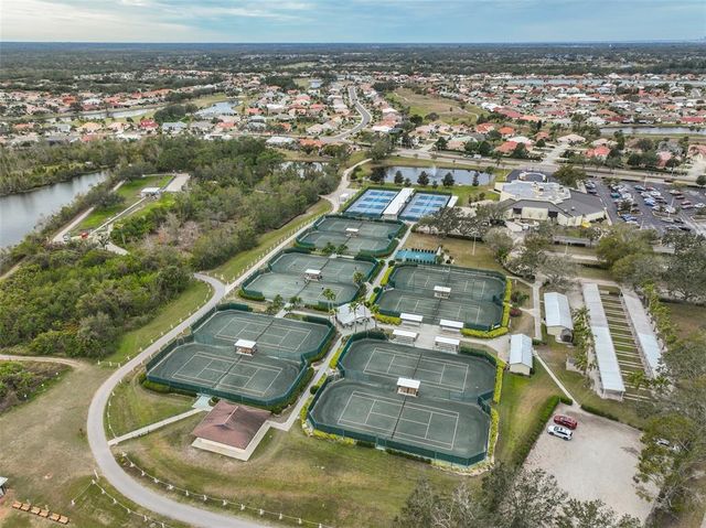 1809 HAVERFORD AVENUE, Sun City Center, FL 33573