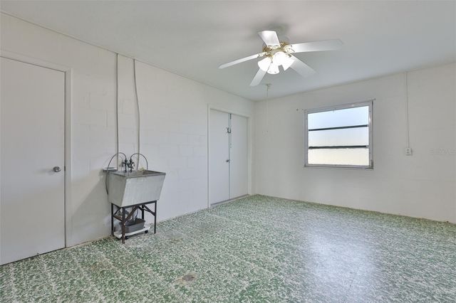 1809 HAVERFORD AVENUE, Sun City Center, FL 33573
