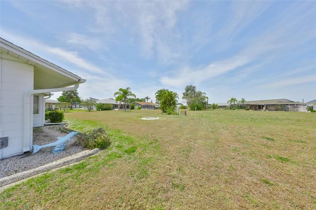 1809 HAVERFORD AVENUE, Sun City Center, FL 33573