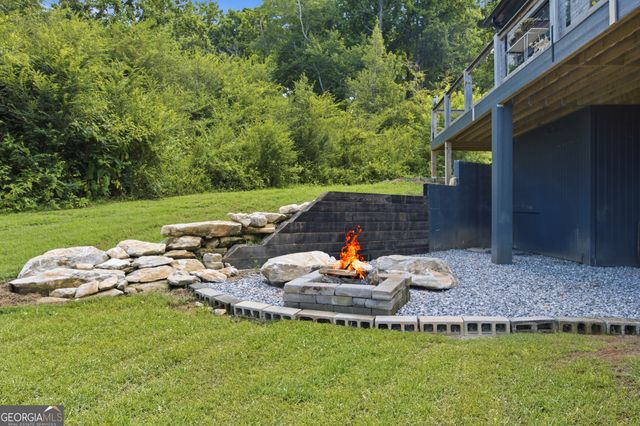 593 Amy's Creek Road, Clarkesville, GA 30523