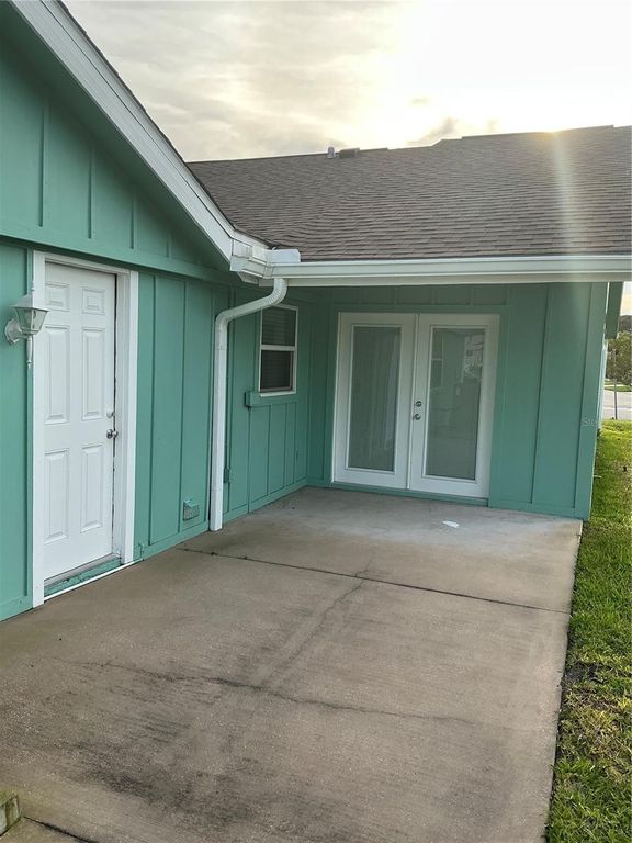 Image 23 of property listing at 13 TRAP CIRCLE, New Smyrna Beach, FL 32168