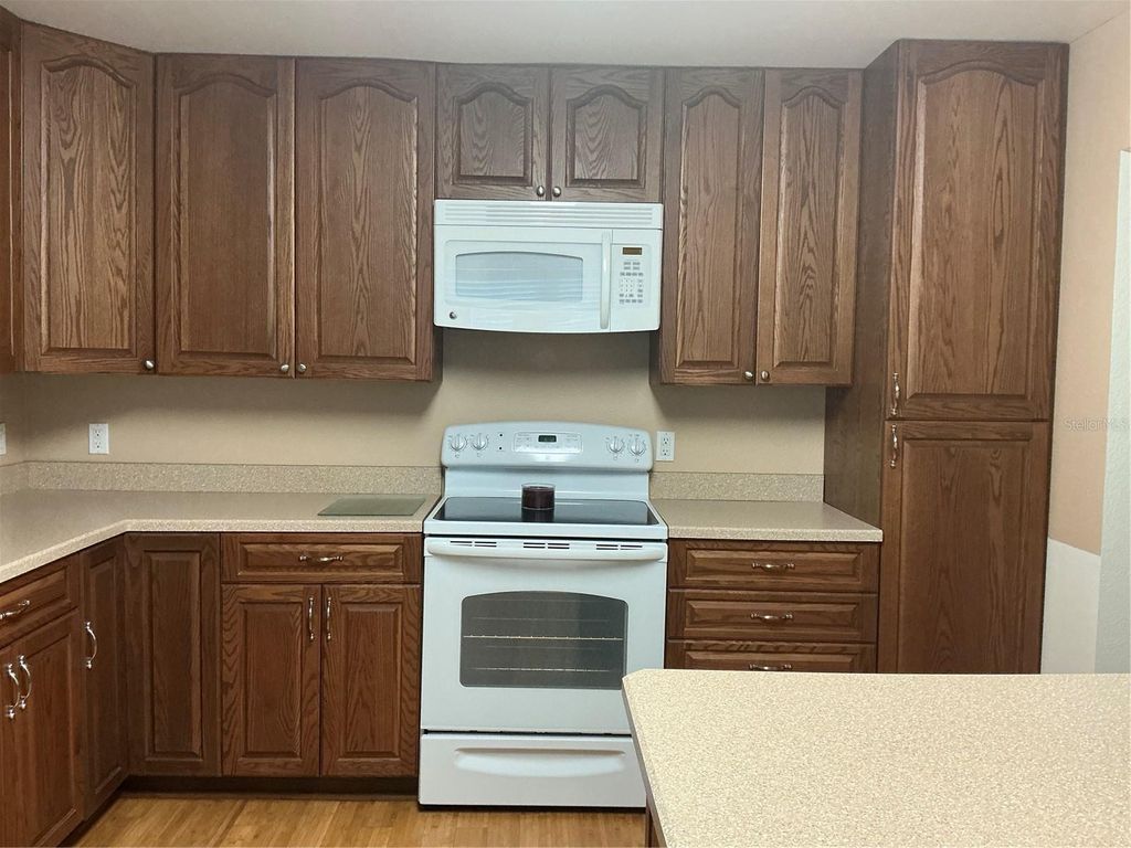 Image 7 of property listing at 13 TRAP CIRCLE, New Smyrna Beach, FL 32168