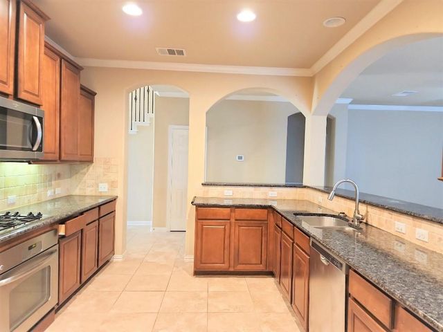 510 Walsh Hill TRL, Cedar Park, TX 78613