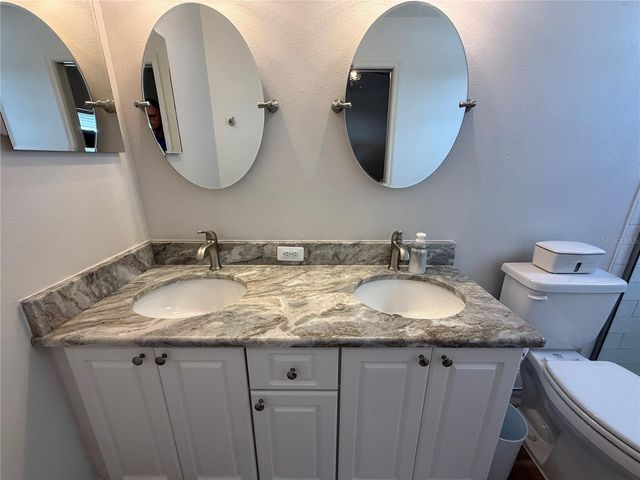 856 ROCKY MOUNTAIN COURT, Valrico, FL 33594